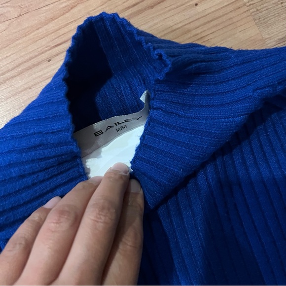 Blue Ribbed Long Sleeve Sweater - Picture 3 of 4